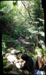 debar-trail4 Resting on the Climb